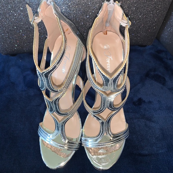 Silver High Heels - Picture 4 of 11